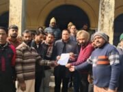 Breking News: किच्छा में अवैध ‘मंगलवार बाजार’ को लेकर व्यापारियों में रोष, एसडीएम से कार्रवाई की मांग