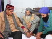 कृषि मंत्री गणेश जोशी ने मृतक किसान के परिजनों से की मुलाकात, हर संभव सहायता का दिया भरोसा, मजिस्ट्रेट जांच के निर्देश